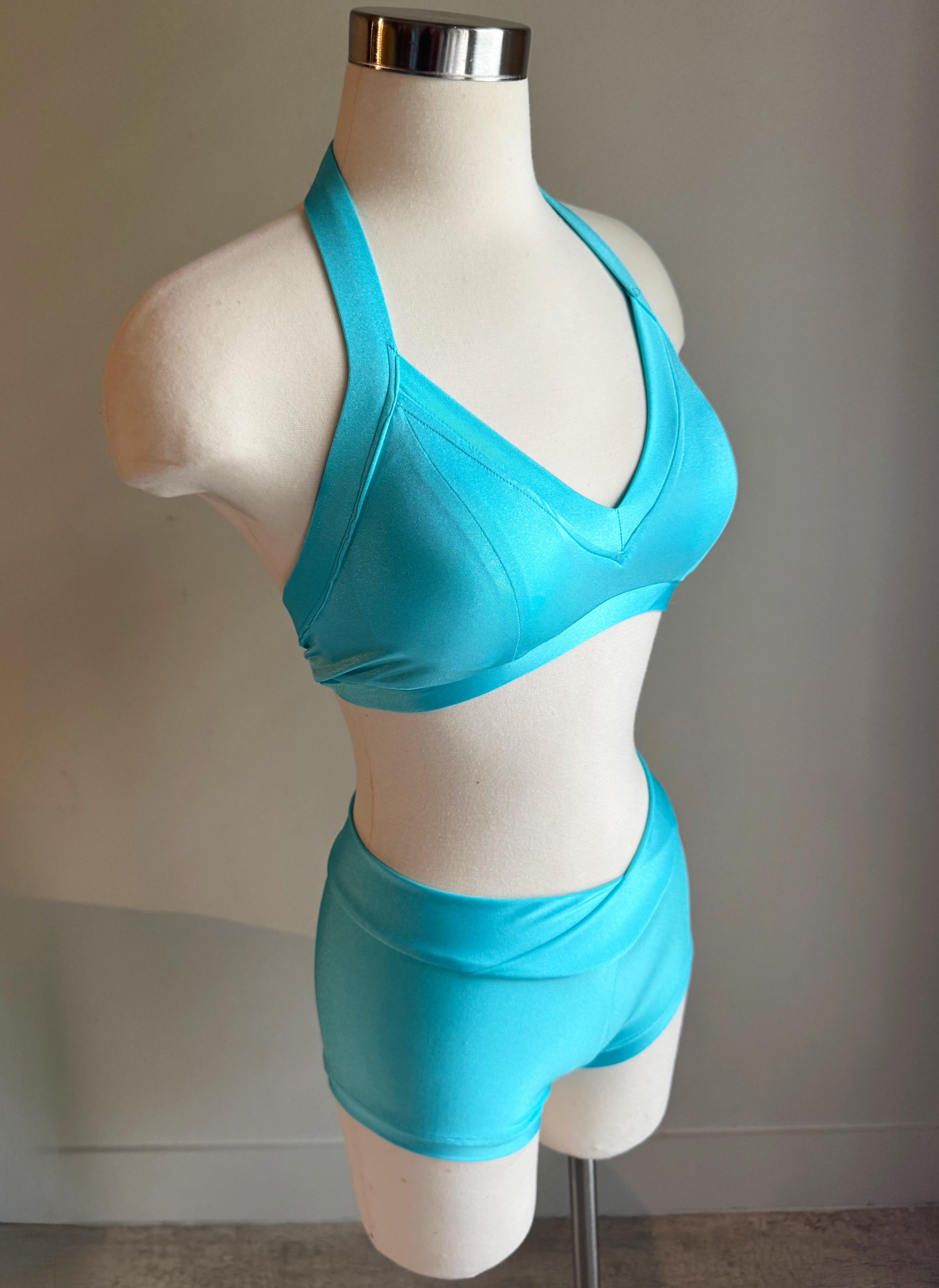 Aqua Sweetheart Top & V Short - Small