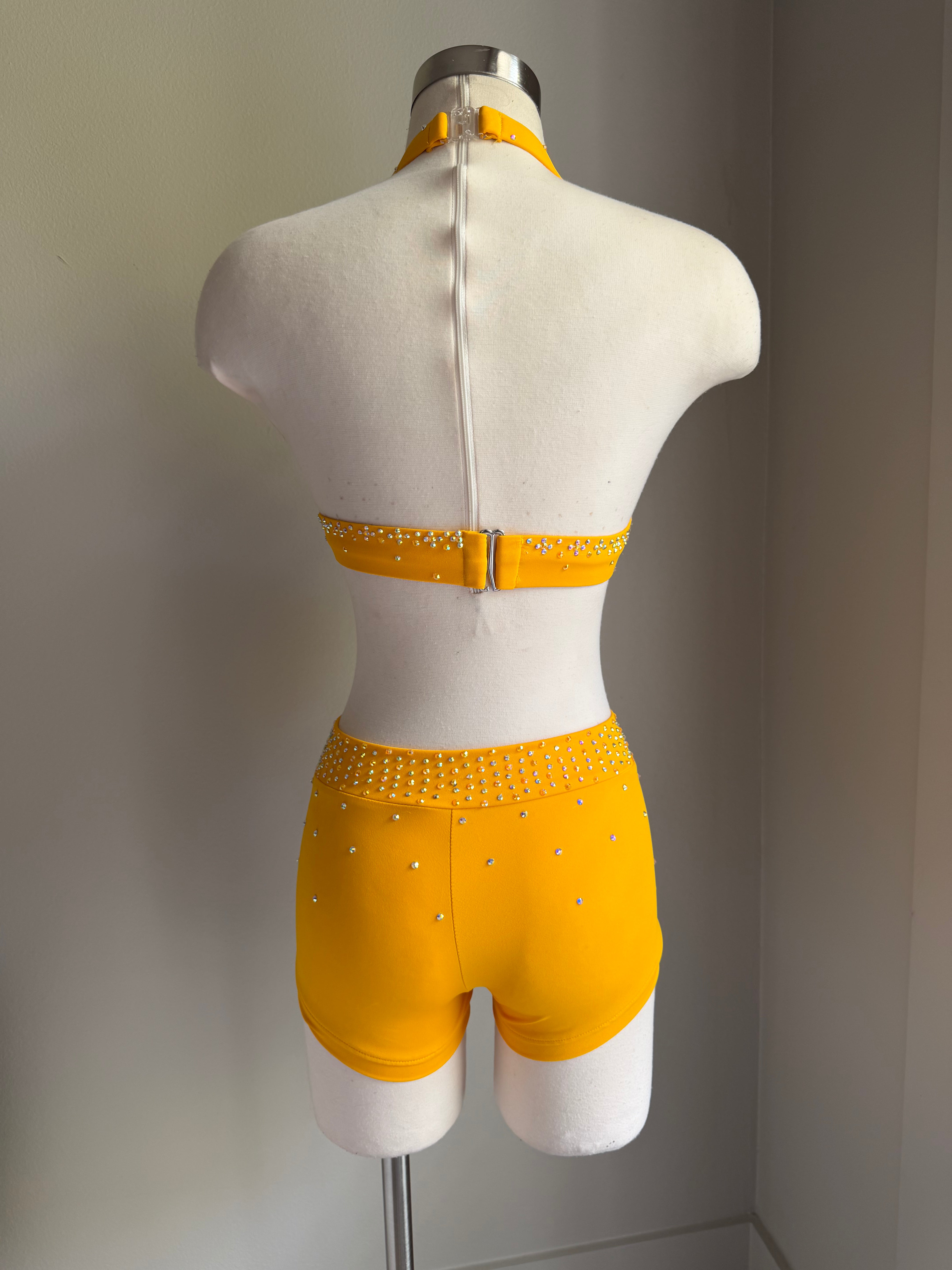 Matte Warm Yellow Triangle Top & V-Short Set With Stones - Small