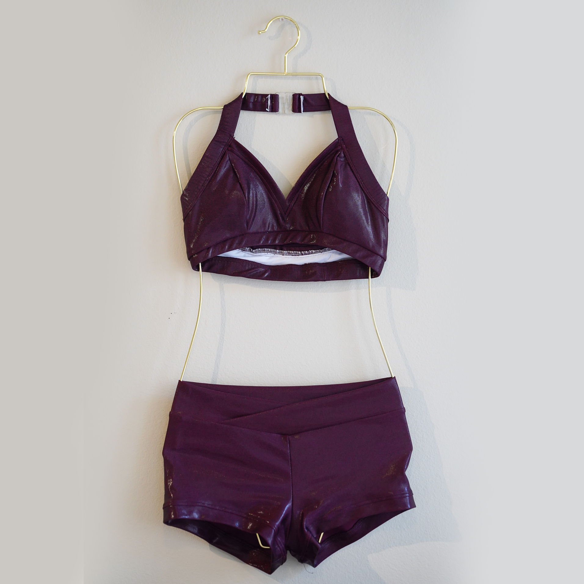 Metallic Maroon Sweetheart Top & V Short