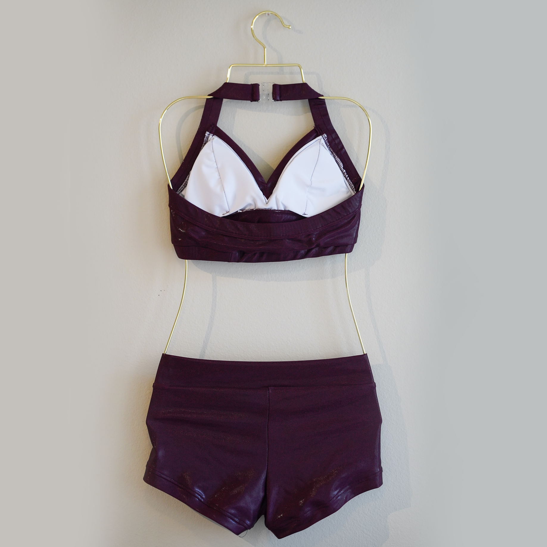 Metallic Maroon Sweetheart Top & V Short