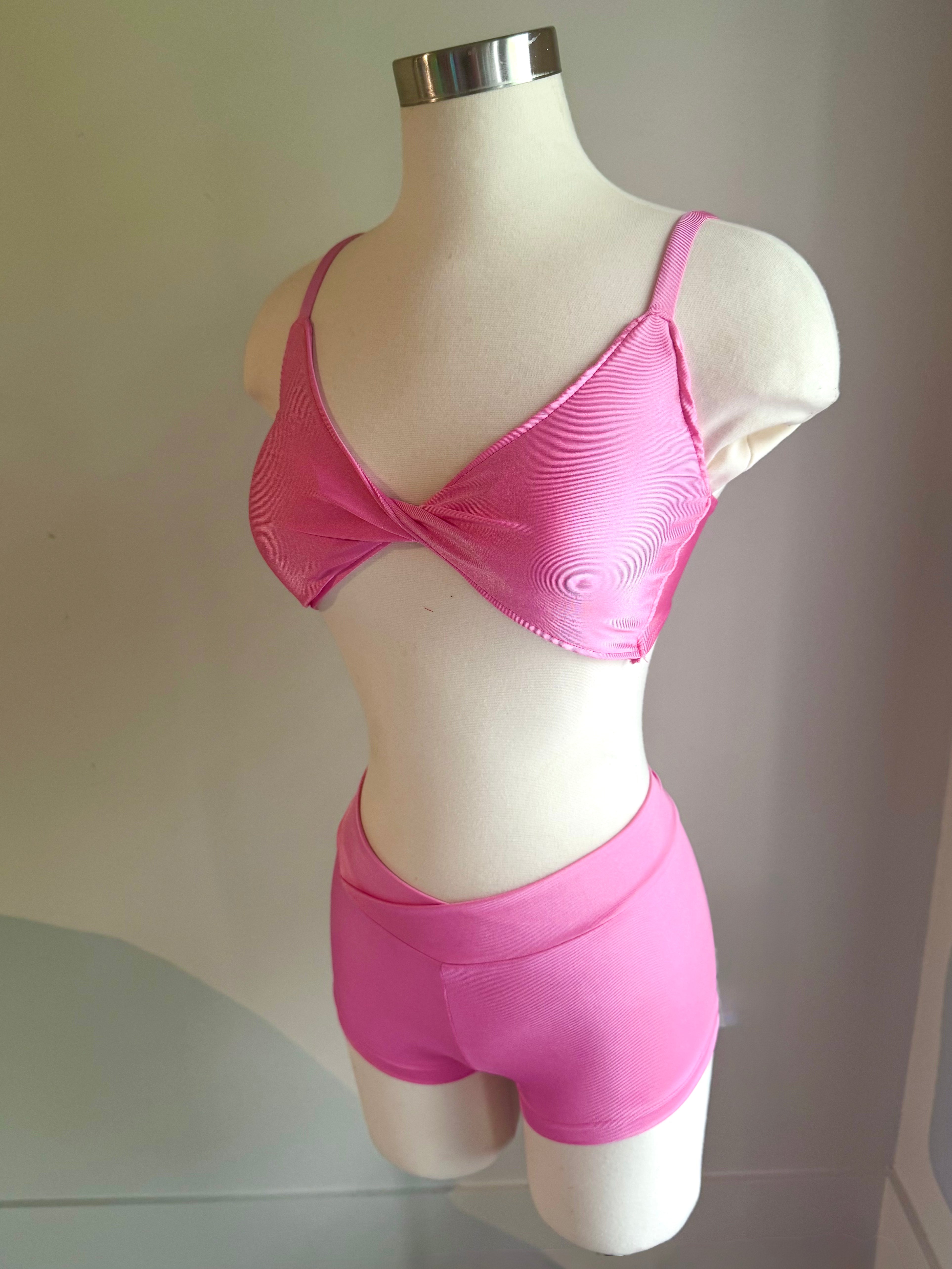 Pink Twist Front Audition Set - Small/X-Small