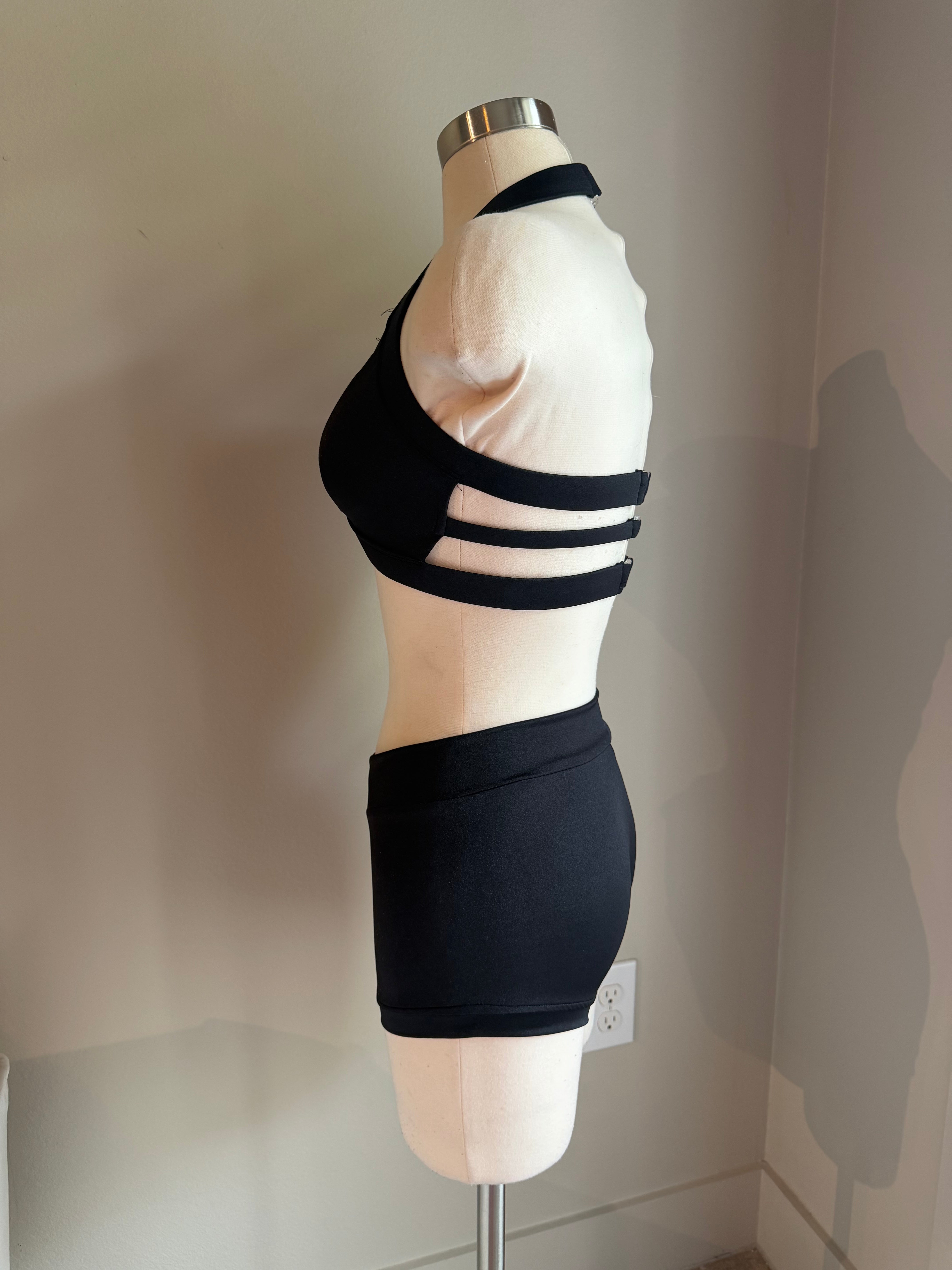 Black Strappy Back Sweetheart Set
