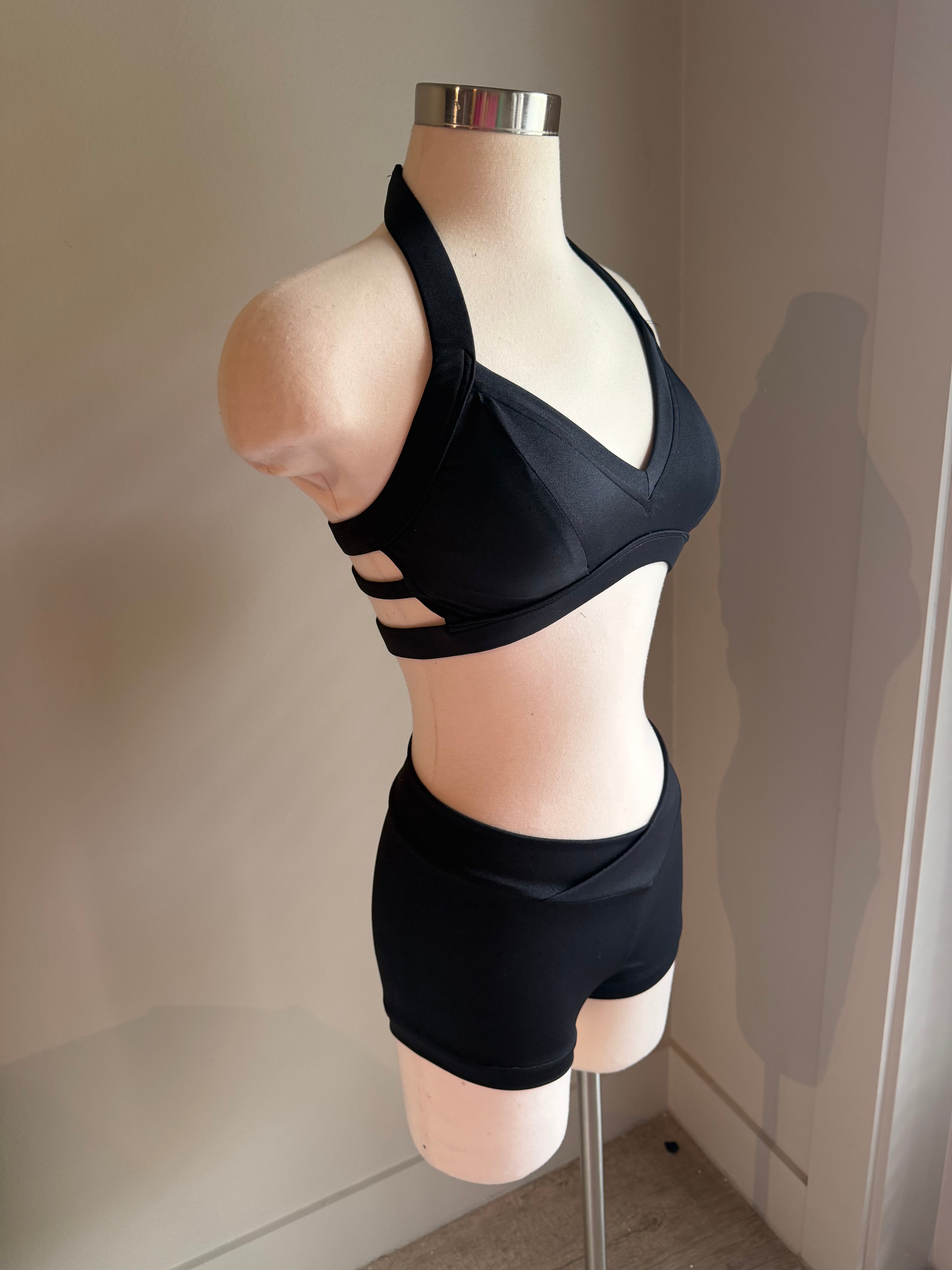 Black Strappy Back Sweetheart Set