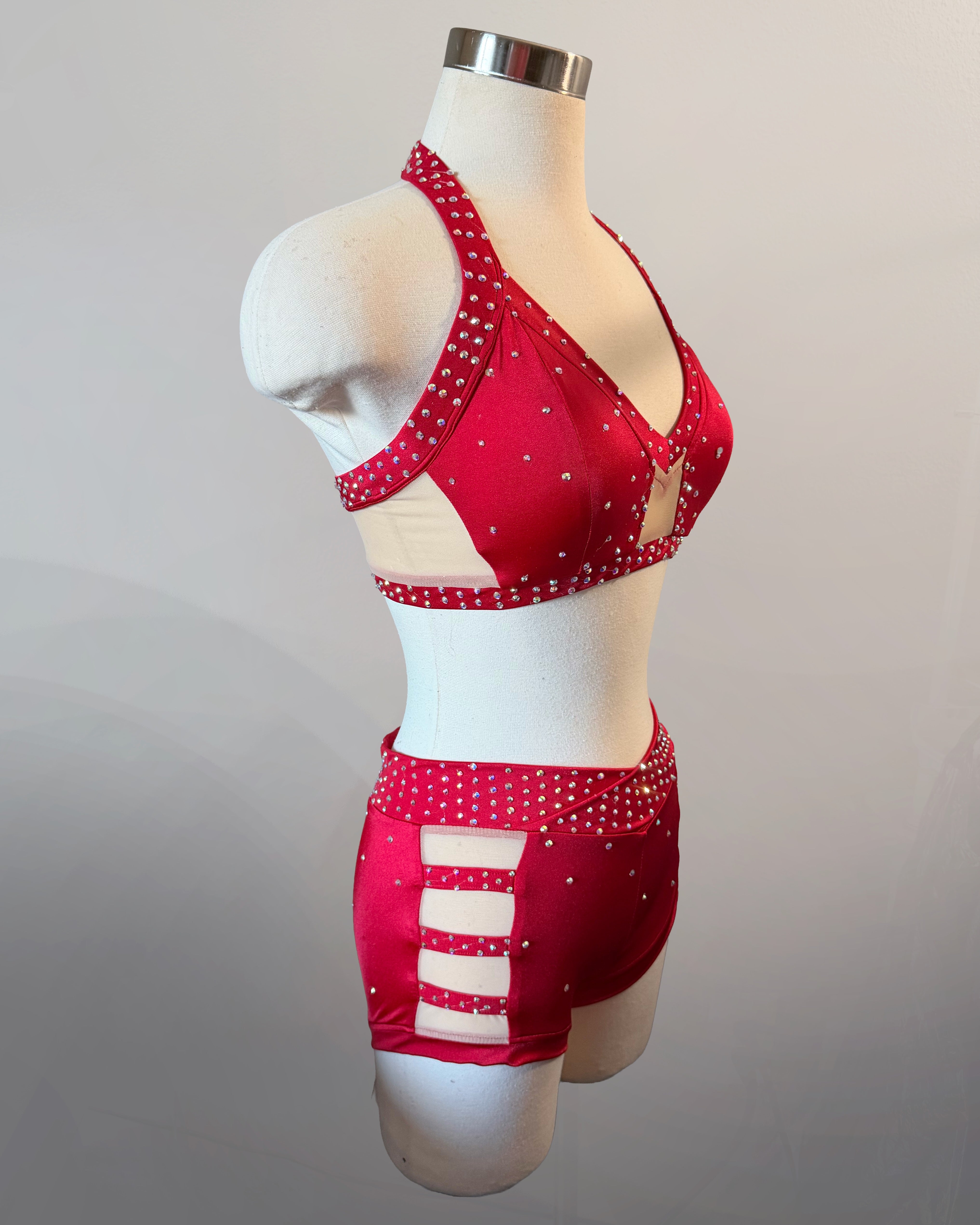 Red Sweetheart Mesh Detail Set - Medium